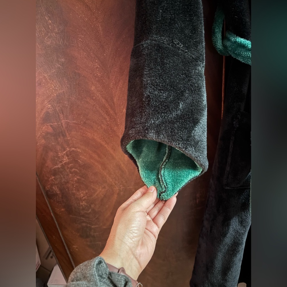 Harry Potter Robe - Picture 3 of 6